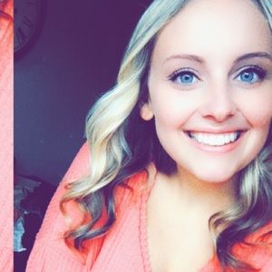 Meet your Posher, Casidy